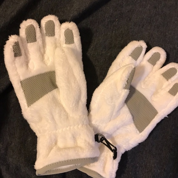 COPY - Women’s/Girl’s The North Face White NEW Gloves & Hat Warm Winter Accesso… - Picture 3 of 9